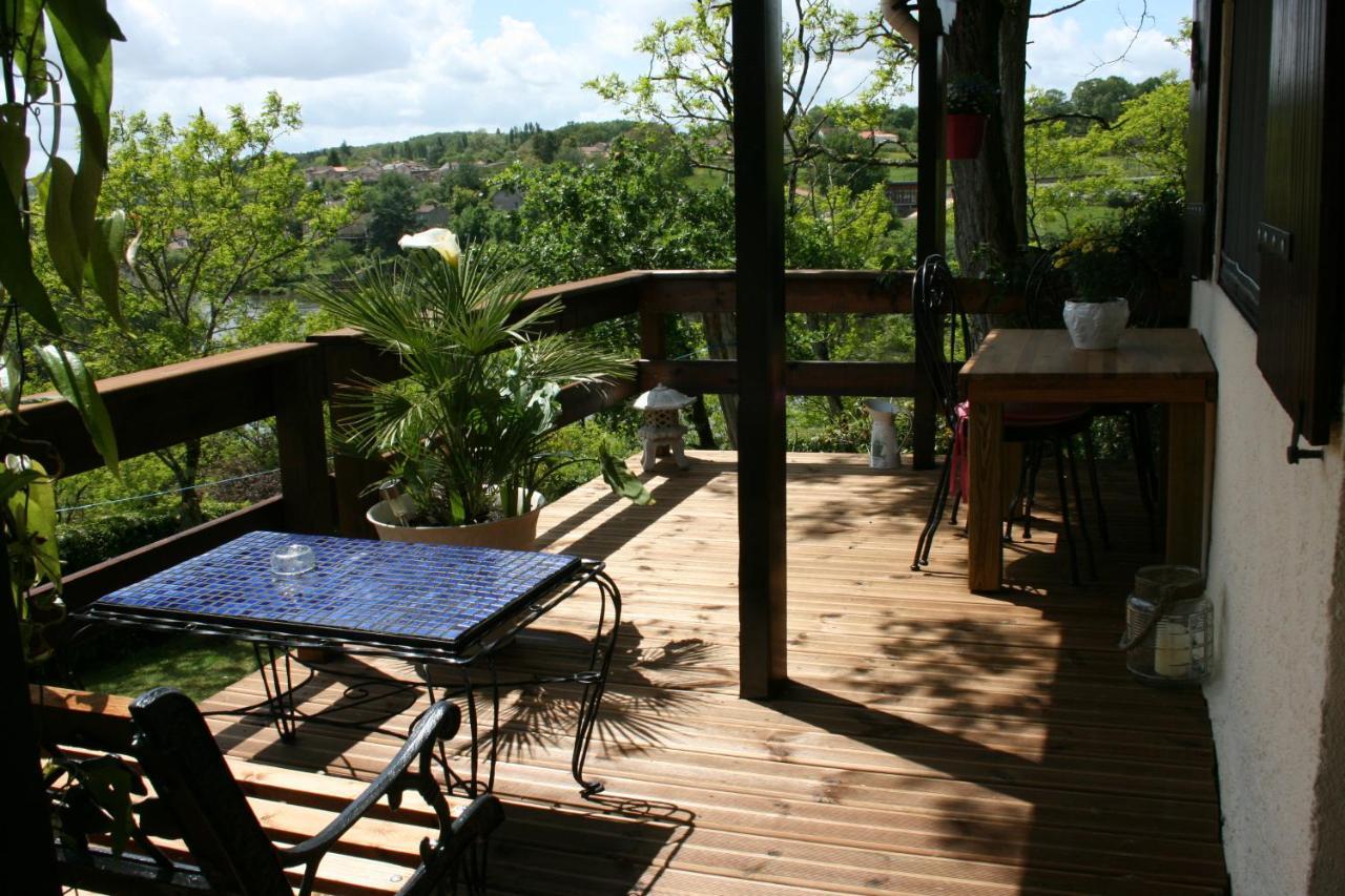 The Petite Chalet Chambre D'Hotes L'Isle-Jourdain  Экстерьер фото